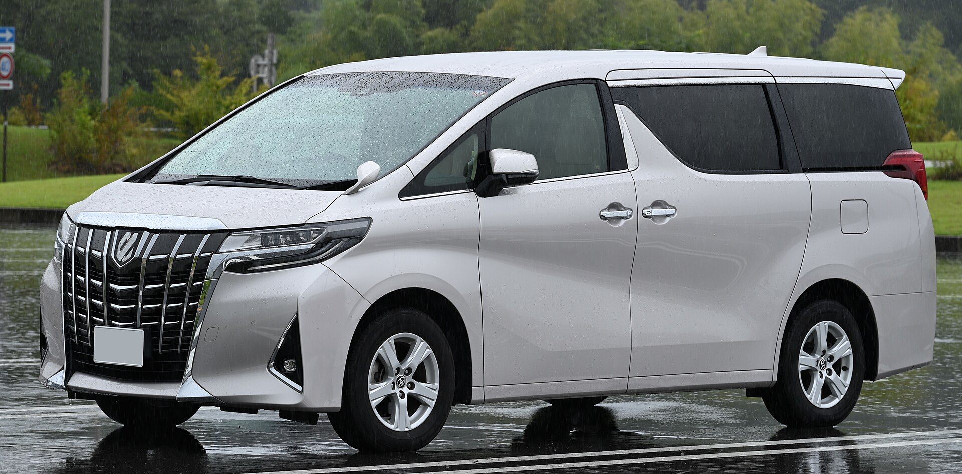 Image of Alphard car model, BookMe Car Rental Service, New Car Models Available for Rent, Affordable Prices.