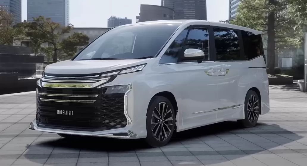 Image of Noah Esquire car model, BookMe Car Rental Service, New Car Models Available for Rent, Affordable Prices.