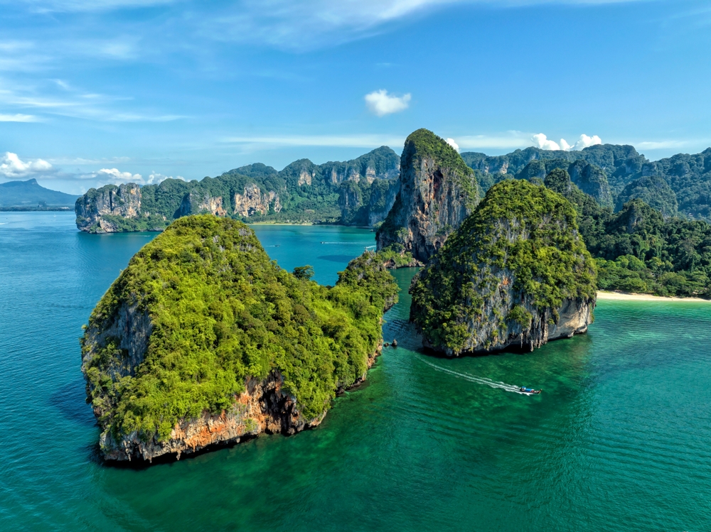 Property Image 5, Ship Image, BookMe Accommodation, Comfortable Stay, Affordable Prices.