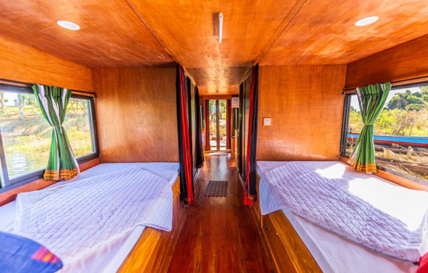 Property Image 12, Ship Image, BookMe Accommodation, Comfortable Stay, Affordable Prices.